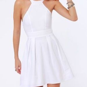 Lulus 🦋 Halter Backless Dress